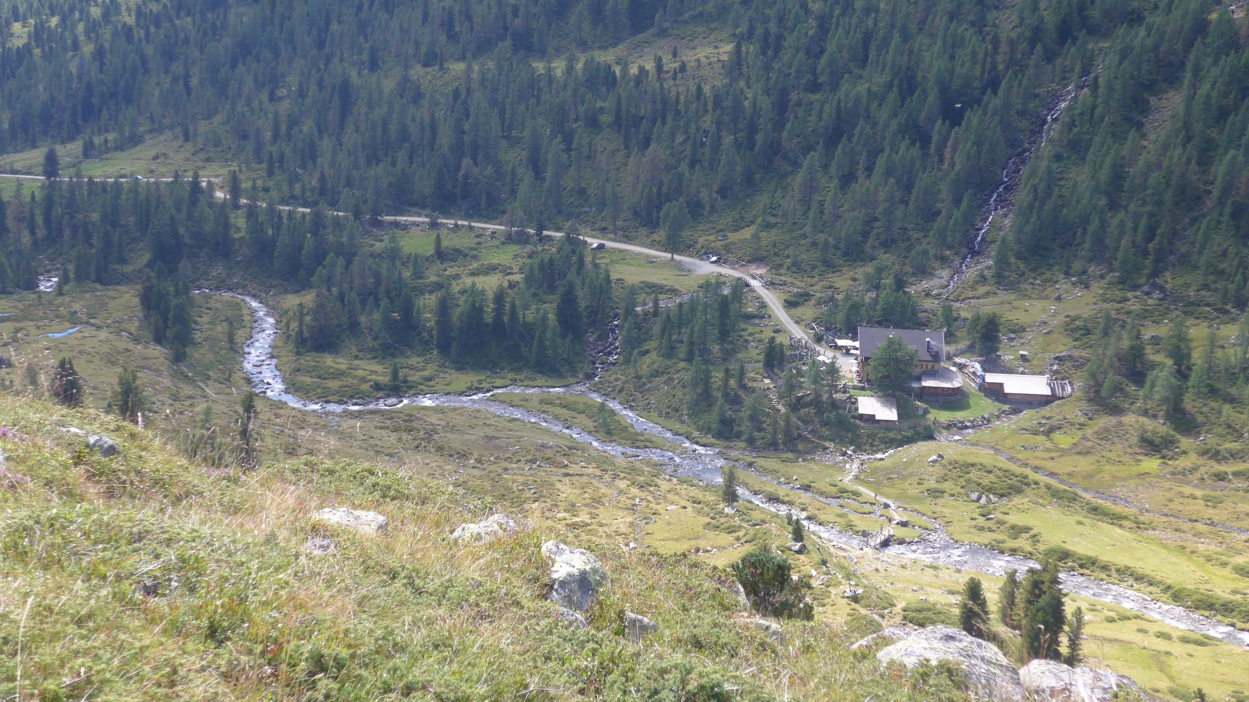 Lienzer Hütte vom Rastplatz